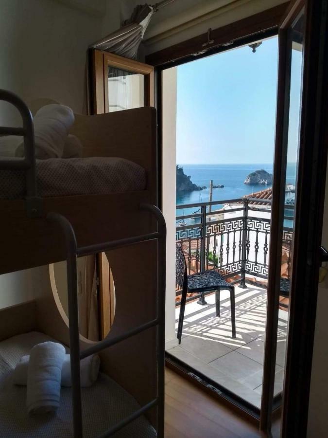 *The Balcony-Luxury Family House In City Center * 파르가 외부 사진